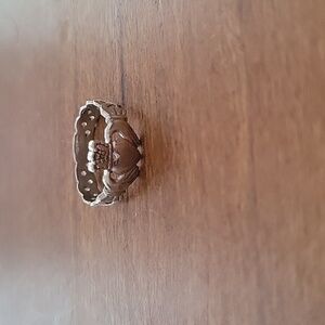 Vintage Sterling Silver Claddagh Ring